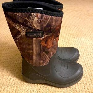 Kamik waterproof boots